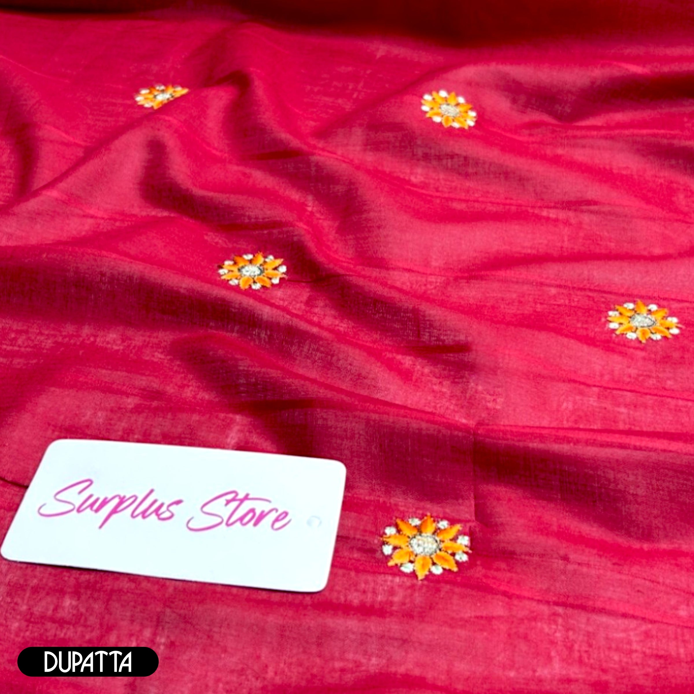 3 Piece Embroidered Unstitched Lawn Suit (LE015-3P)