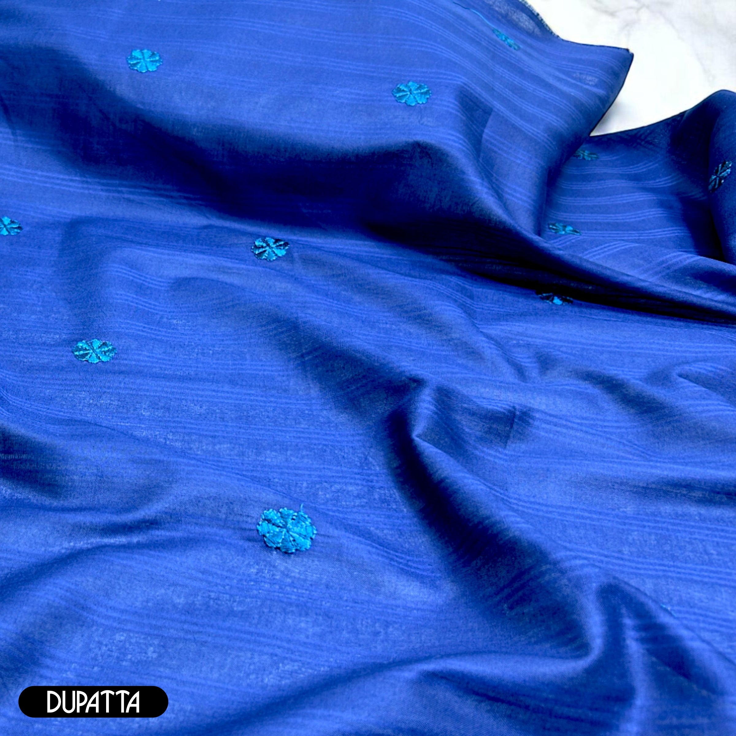 3 Piece Embroidered Unstitched Lawn Suit (LE006-3P)