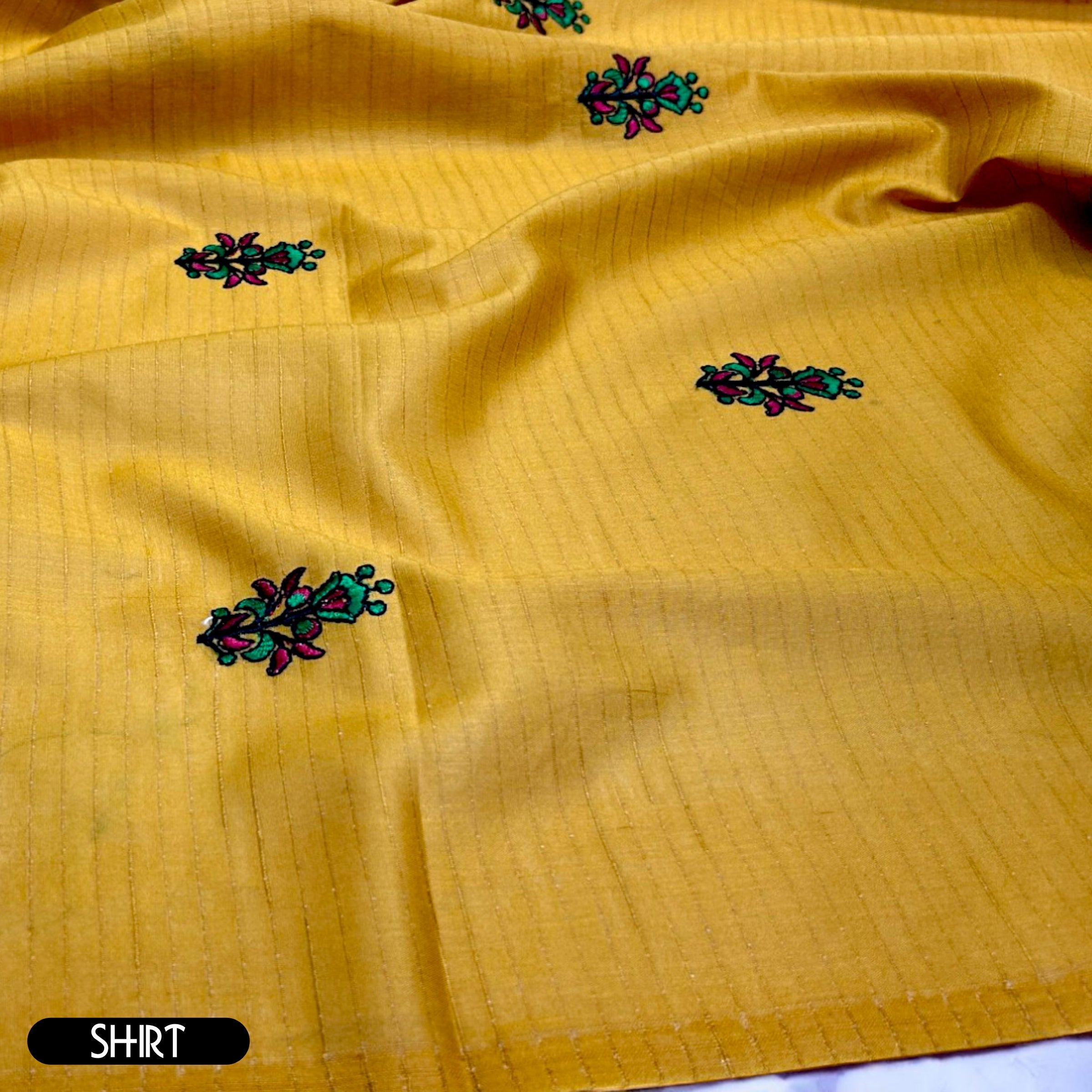 3 Piece Embroidered Unstitched Lawn Suit (LE002-3P)